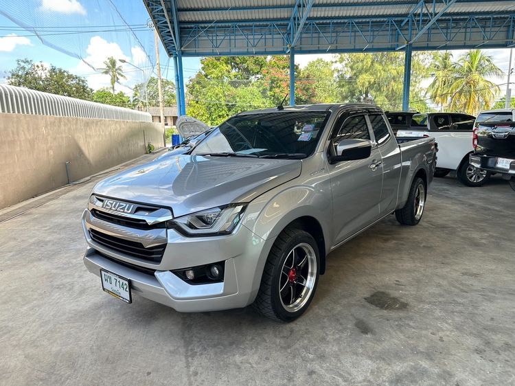 รถ Isuzu D-MAX 1.9 L สี เทา