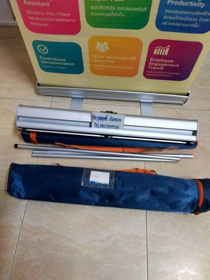 ป้ายโฆษณา ขนาด สูง167 กว้าง 62ซม. เป็น อลูมิเนียม รูดเก็บได้ สะดวกในการใช้งาน เอาทำใส่ใหม่ได้มีสองอัน รูปที่ 3