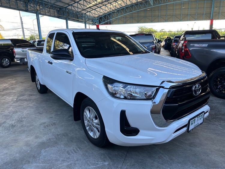 Toyota Hilux Revo 2022 Smart Cab 2.4 Entry Z Edition Pickup ดีเซล ไม่ติดแก๊ส เกียร์อัตโนมัติ ขาว รูปที่ 2