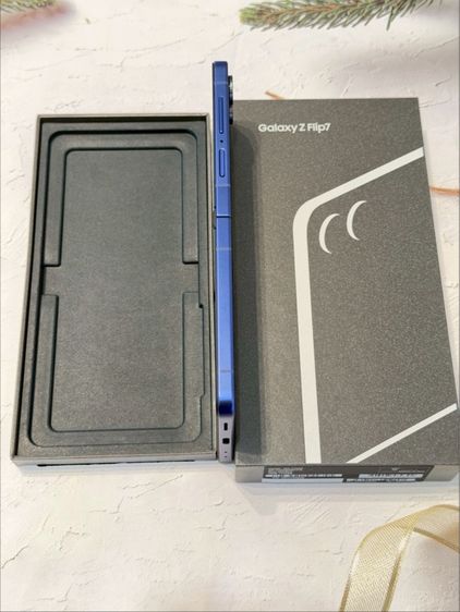 Galaxy Z Flip7 รูปที่ 12