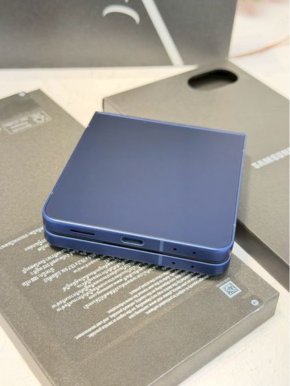 Galaxy Z Flip7 รูปที่ 2