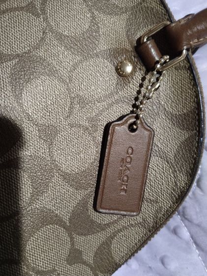 coach  รูปที่ 7