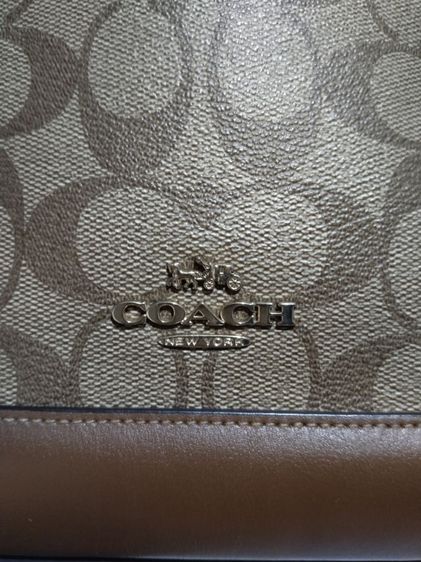 coach  รูปที่ 9