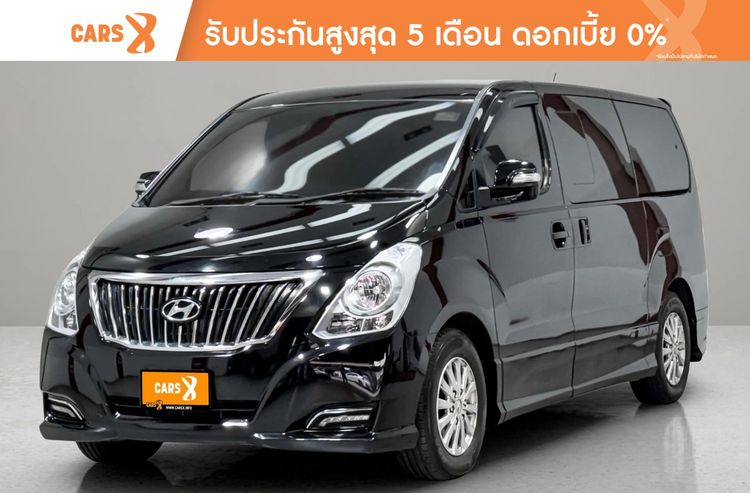 รถ Hyundai H-1  2.5 Elite Plus สี ดำ