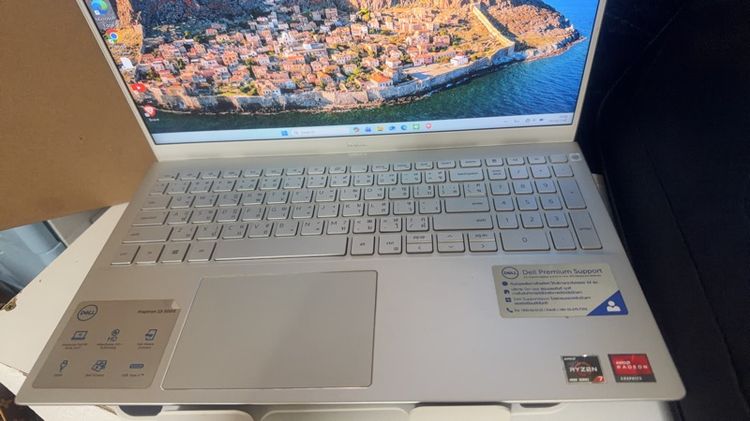  	•	💻 Dell VREX Hybrid Core X – AI Laptop สายโหด สภาพใหม่ ใช้น้อยมาก รูปที่ 9