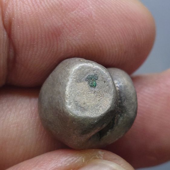 พดด้วง ขนาด 1 บาท ตราบัวยันต์ สมัยอยุธยา สภาพสวย รูปที่ 7