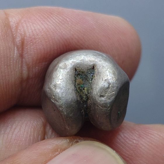 พดด้วง ขนาด 1 บาท ตราบัวยันต์ สมัยอยุธยา สภาพสวย รูปที่ 6