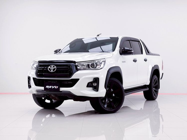 รถ Toyota Hilux Revo 2.4 Prerunner G Rocco สี ขาว