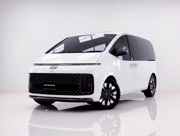 รถ Hyundai Staria PREMIUM 2.2 สี ขาว