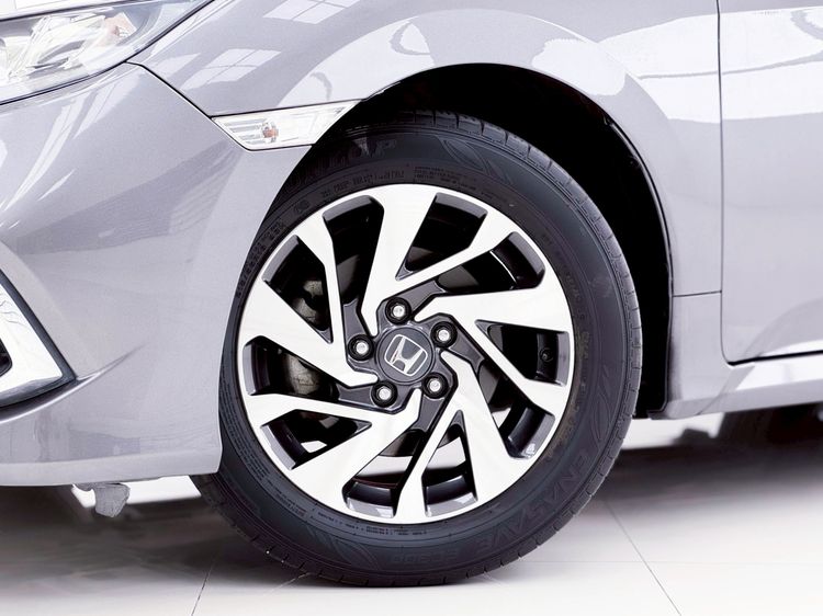 Honda Civic 2020 1.8 E i-VTEC Sedan เบนซิน ไม่ติดแก๊ส เกียร์อัตโนมัติ เทา รูปที่ 4