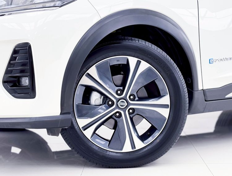 Nissan Kicks 2020 1.2 V Utility-car ไฮบริด ไม่ติดแก๊ส เกียร์อัตโนมัติ ขาว รูปที่ 4