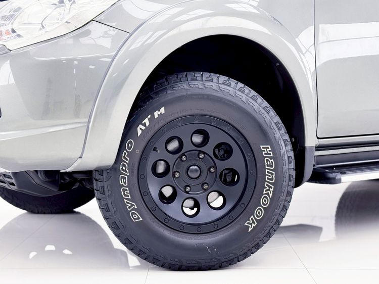 Mitsubishi Triton 2016 2.4 Plus GLS Pickup เบนซิน ไม่ติดแก๊ส เกียร์ธรรมดา เขียว รูปที่ 4