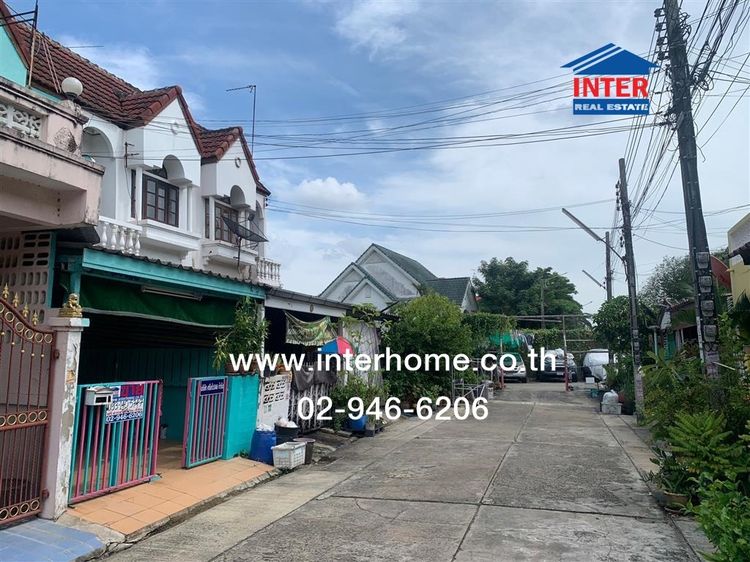 ทาวน์เฮ้าส์ 2 ชั้น 16 ตร.ว. หมู่บ้านศรีประจักษ์วิลล่า2 ใกล้ตลาดน้ำขวัญ-เรียม ซอยรามคำแหง156 ถนนรามคำแหง ถนนเสรีไทย เขตบางกะปิ กรุงเทพมหานคร