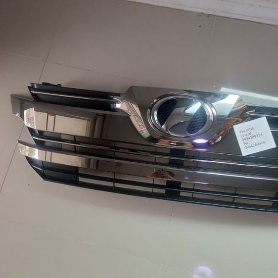 กระจังหน้า Toyota Vellfire 30 ใหม่สภาพ 95 พร้อมโลโก้ รูปที่ 3