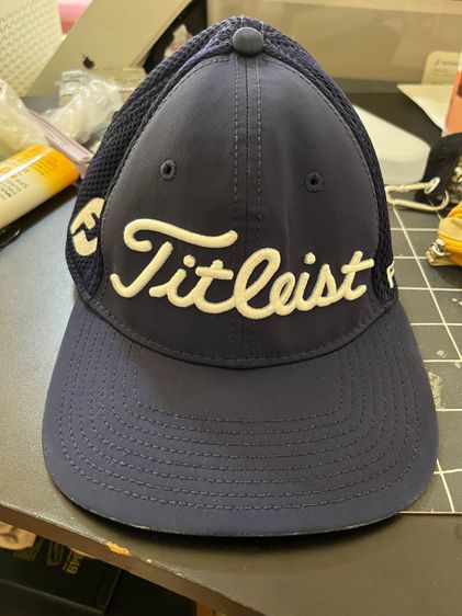 หมวก กอล์ฟ มือสอง สภาพดี titleist
