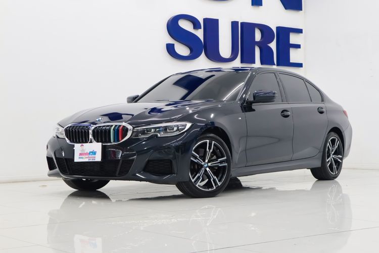 รถ BMW Series 3 330Li สี ดำ