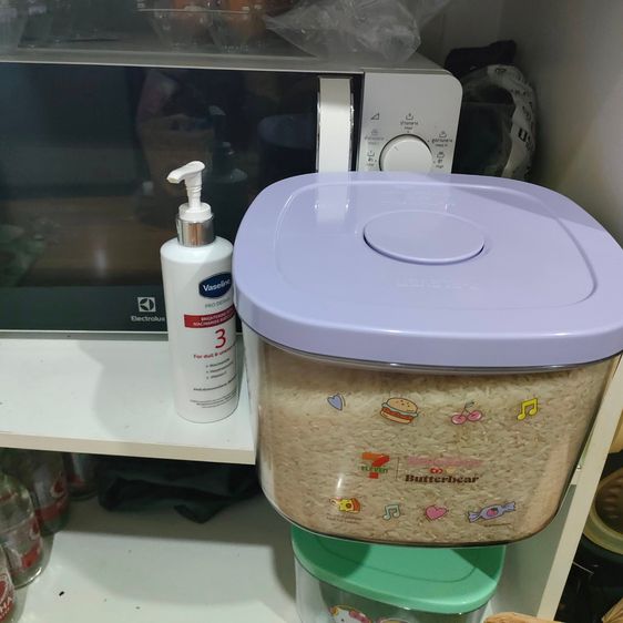 พร้อมส่งเจ้าหมีเนย Hello Kitty x Butter Bear กล่องสูญญากาศ รูปที่ 3