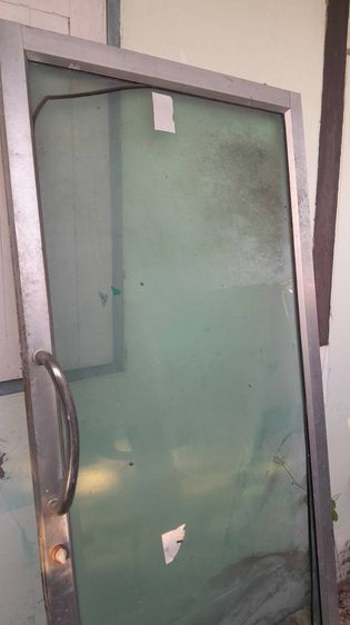 ประตูกระจกอลูมิเนียม รูปที่ 3