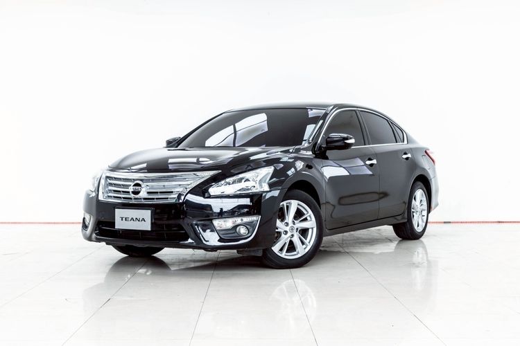รถ Nissan Teana 2.0 XL สี ดำ