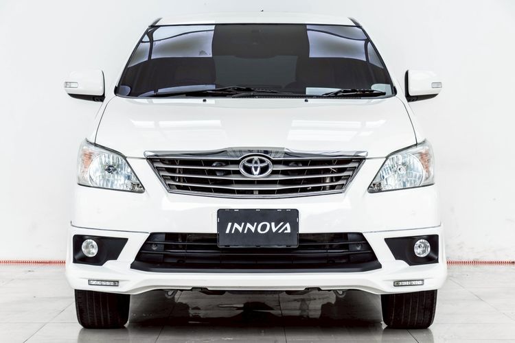 Toyota Innova 2015 2.0 V Utility-car เบนซิน ไม่ติดแก๊ส เกียร์อัตโนมัติ ขาว รูปที่ 4