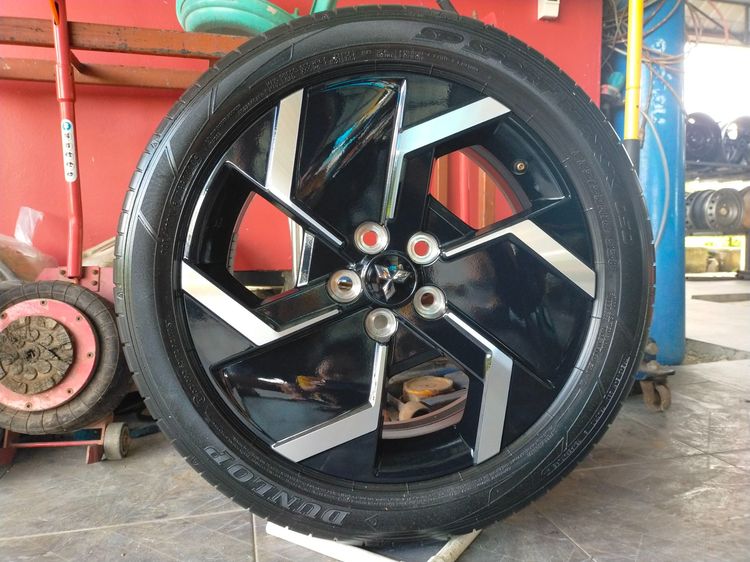 แม็กมิตซู ป้ายแดงสีเดิม ขอบ18 พร้อมยางดันลอป 225 50 18 ปี24 ยางสวยทุกเส้น ใส่ไทรทันตัวเตี้ย  xforce xpander  lancer EXหรือแปลงใส่ยี่ห้ออื่น  รูปที่ 4