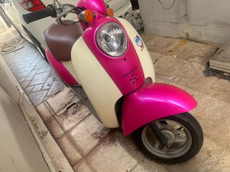 📌📌 💯 ขาย Honda Scoopy 50cc Caburator ปี 2010 ลายคิ๊ตตี้ รูปที่ 2