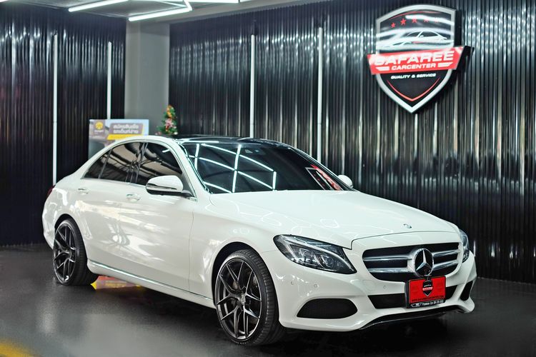 รถ Mercedes-Benz C-Class C350 สี ขาว