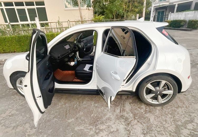 GWM ORA Good Cat 2022 400KM TECH Sedan ไฟฟ้า ไม่ติดแก๊ส เกียร์อัตโนมัติ ขาว รูปที่ 4