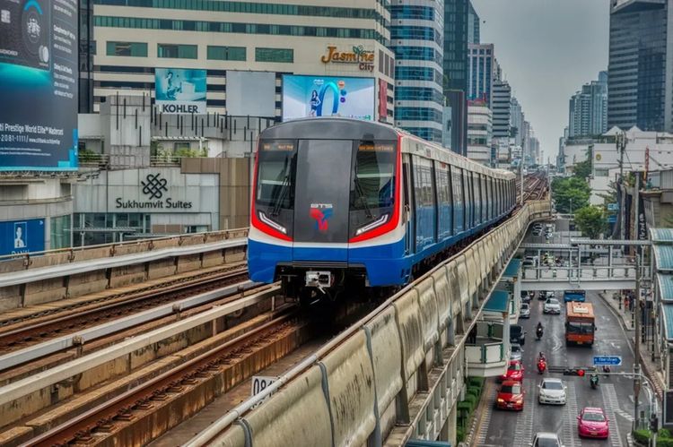 ไม่ใช่ ขายที่ดินติดถนนสุขุมวิท ขนาด 1.5 ไร่เศษ ทำเลทอง ย่านธุรกิจ ใกล้ห้างเอ็มสเฟียร์ กรุงเทพฯ รูปที่ 4