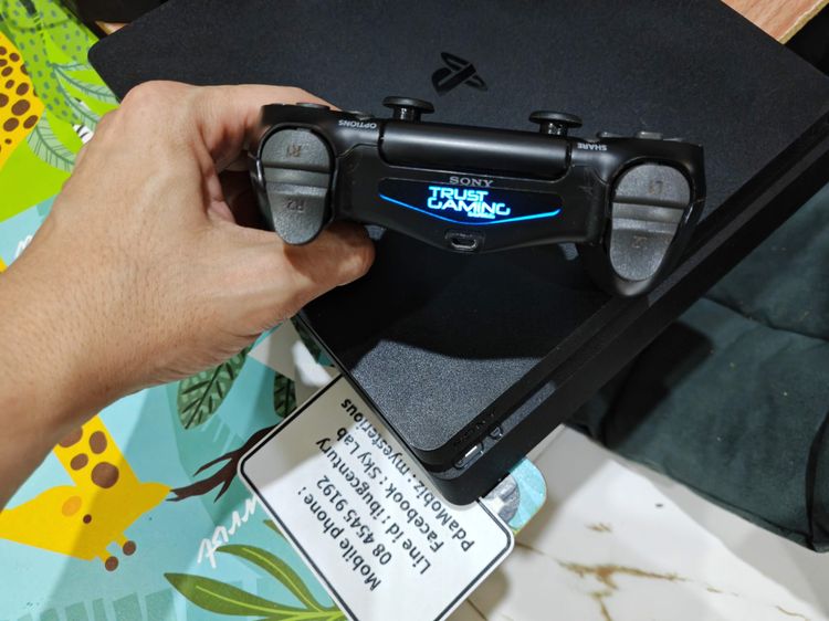 ขาย PS4 Slim 1TB + PS Plus Deluxe เกมเยอะมาก เล่นแท้ออนไลน์ ถึงสิ้นเดือนมกราปีหน้า + 2จอย รูปที่ 11