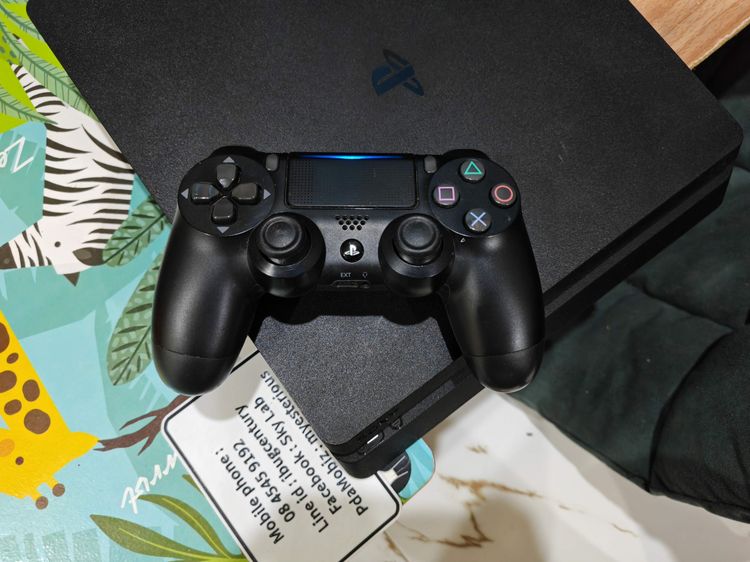 ขาย PS4 Slim 1TB + PS Plus Deluxe เกมเยอะมาก เล่นแท้ออนไลน์ ถึงสิ้นเดือนมกราปีหน้า + 2จอย รูปที่ 5