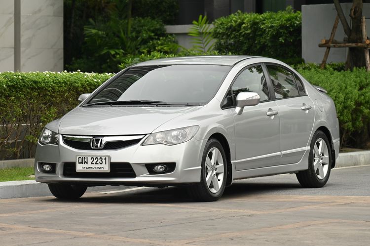 Honda Civic 2009 1.8 E i-VTEC Sedan เบนซิน เกียร์อัตโนมัติ บรอนซ์เงิน