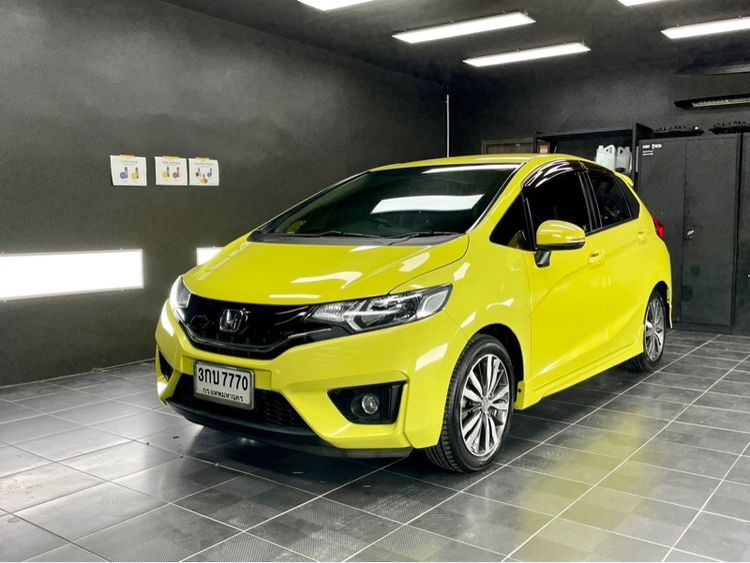 Honda Jazz 2014 1.5 SV i-VTEC Sedan เบนซิน ไม่ติดแก๊ส เกียร์อัตโนมัติ เหลือง