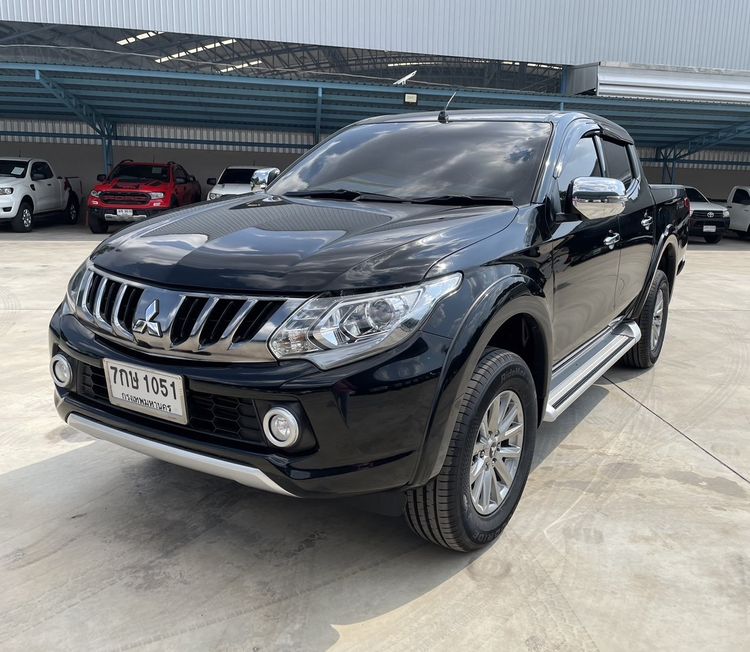 รถ Mitsubishi Triton All New Double Cab 2.4 GLS Plus สี ดำ