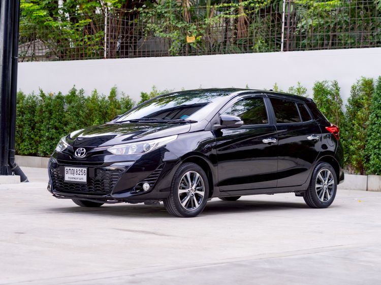 Toyota Yaris 2019 1.2 G Sedan เบนซิน ไม่ติดแก๊ส เกียร์อัตโนมัติ ดำ รูปที่ 3