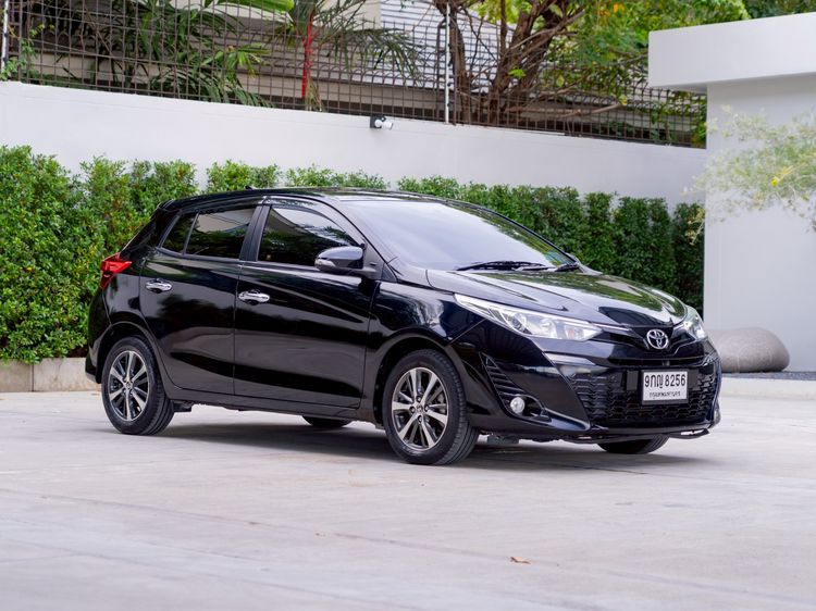 Toyota Yaris 2019 1.2 G Sedan เบนซิน ไม่ติดแก๊ส เกียร์อัตโนมัติ ดำ
