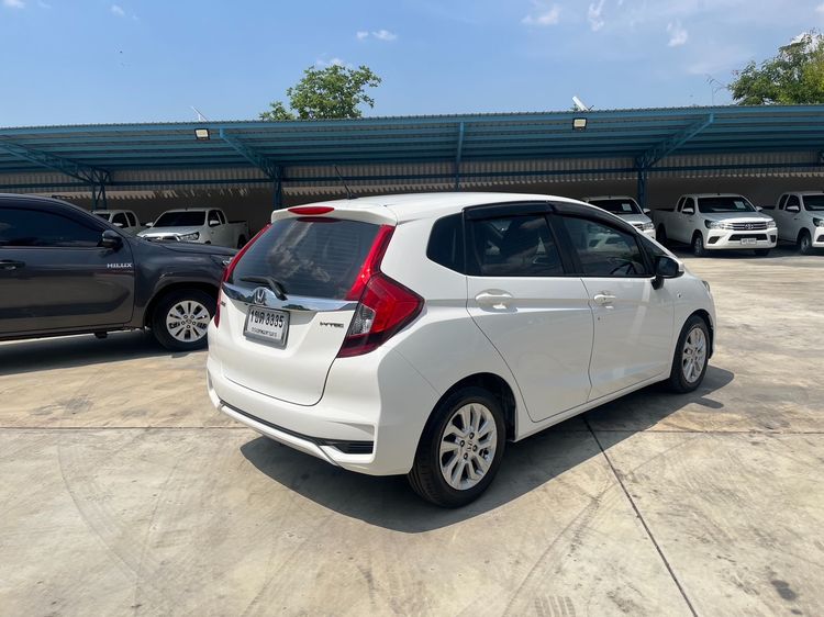 Honda Jazz 2021 1.5 V i-VTEC Sedan เบนซิน ไม่ติดแก๊ส เกียร์อัตโนมัติ ขาว รูปที่ 3