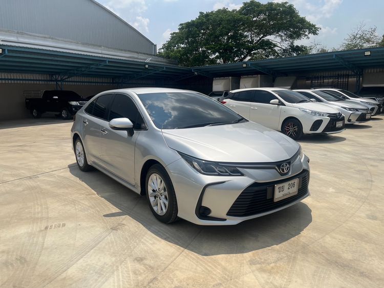Toyota Altis 2020 1.6 G Sedan เบนซิน ไม่ติดแก๊ส เกียร์อัตโนมัติ เทา รูปที่ 2