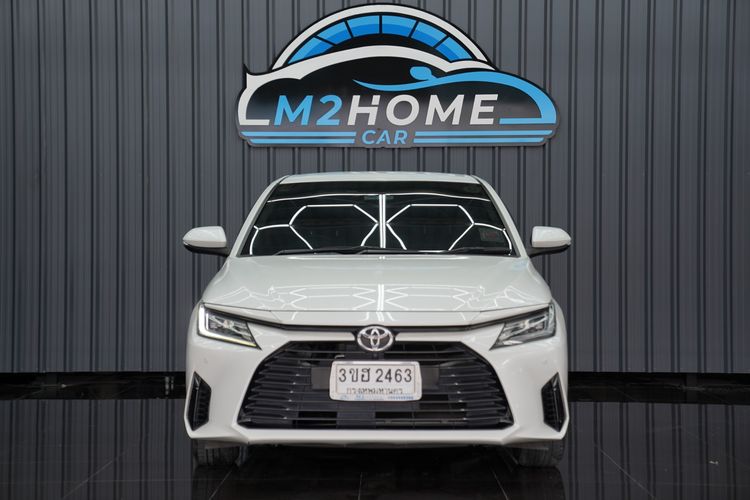 Toyota Yaris ATIV 2023 1.2 Premium Sedan เบนซิน เกียร์อัตโนมัติ ขาว รูปที่ 2