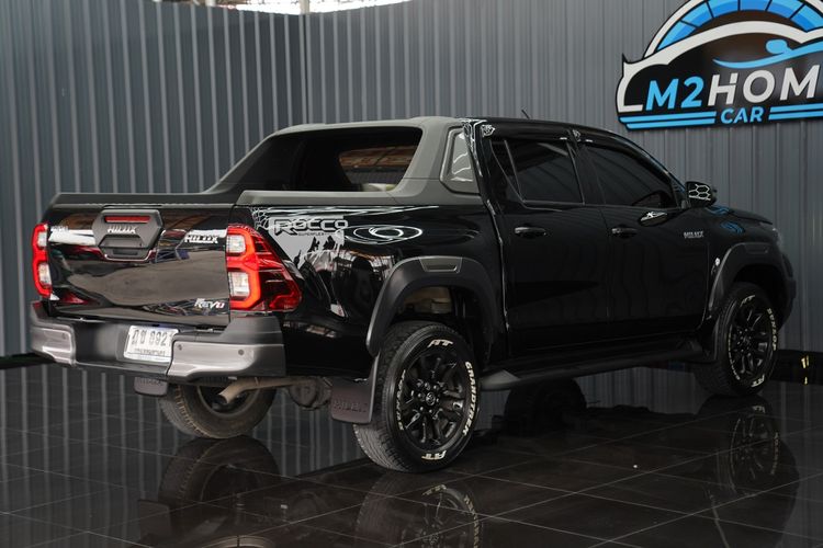 Toyota Hilux Revo 2023 2.4 Prerunner G Rocco Pickup ดีเซล เกียร์อัตโนมัติ ดำ รูปที่ 4