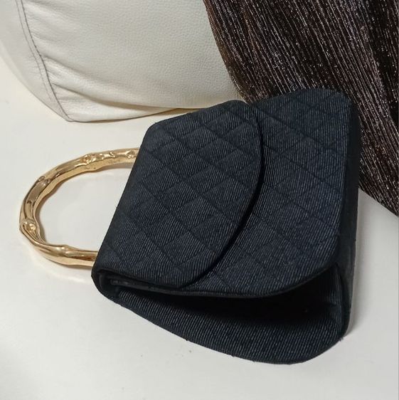 กระเป๋าราตรี รูปที่ 2