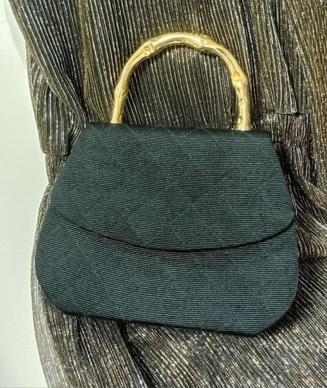 กระเป๋าราตรี รูปที่ 3