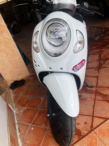 Honda scoopy CLUB12 ปี2566 110 cc (กุญแจ รีโมท)ใช้งานมือเดียว เลขไมล์ 20,000 ต้นๆ สภาพนางงามต่างจังหวัด  เหลือประกันศูนย์1ปี รูปที่ 8