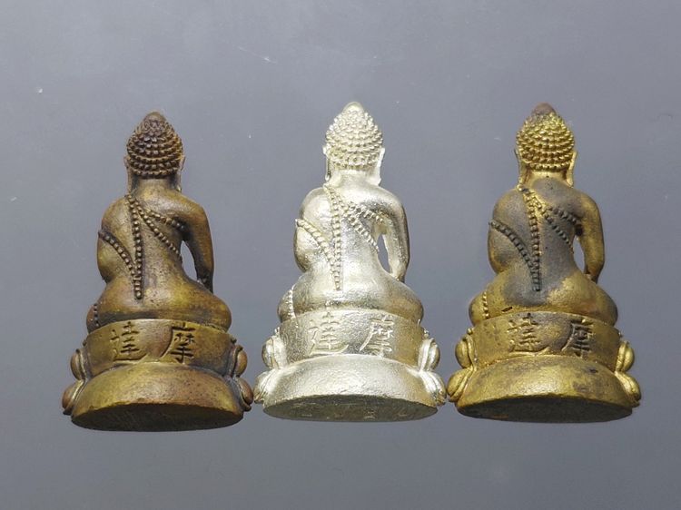 พระชัยวัฒน์ ตั๊กม้อ (ชุด3 เนื้อ เงิน นวะโลหะ สัมฤทธิ์) ปลุกเสก 2 พิธีใหญ่ 2 แผ่นดินไทย - จีน วัดสุทัศนฯ - วัดกวงซิ่ว ปี2537 พร้อมกล่องเดิม รูปที่ 4