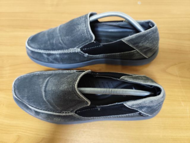 CROCS 44.0 แท้ มือสอง M8 ผ้าใบดำ รูปที่ 11
