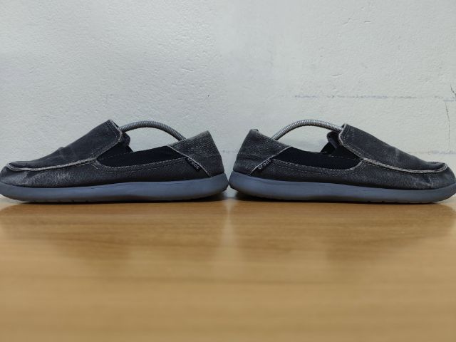 CROCS 44.0 แท้ มือสอง M8 ผ้าใบดำ รูปที่ 12