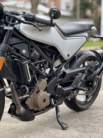 Husqvarna votpilen 401 สวยจัด ขี่ดีสุดๆ รูปที่ 15