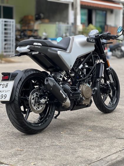 Husqvarna votpilen 401 สวยจัด ขี่ดีสุดๆ รูปที่ 8