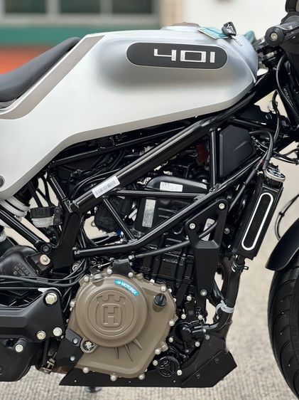 Husqvarna votpilen 401 สวยจัด ขี่ดีสุดๆ รูปที่ 13