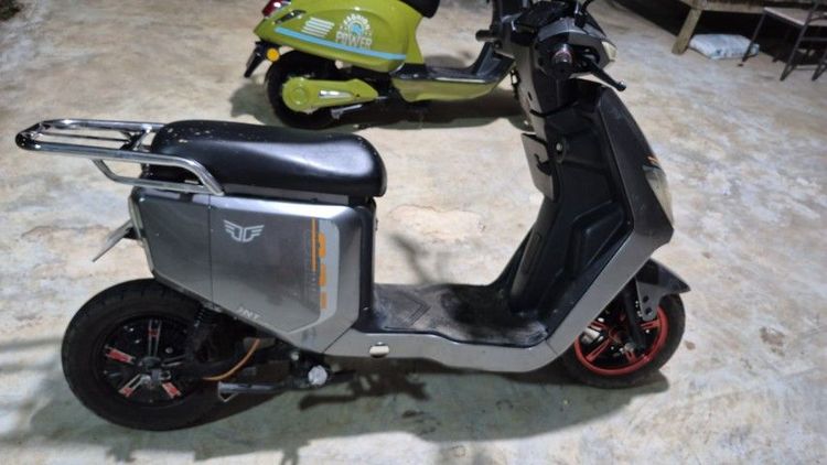 มอไซไฟฟ้าใช้งานปรกติ ยางใหม่ใช้ได้อีกนาน ราคาต่อรองได้